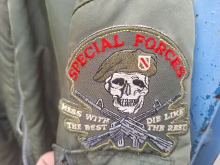 Cazadora Alpha Industries Verde Naranja