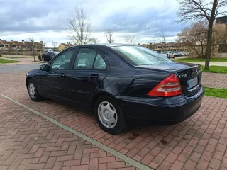 Mercedes-Benz Clase C 2002
