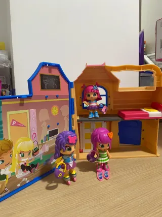 Casa Pin y Pon con figuras