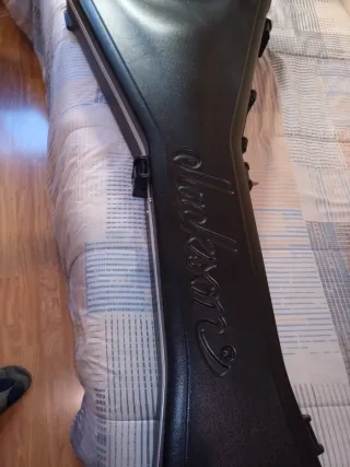 Estuche Jackson V Guitarra Eléctrica Rígido