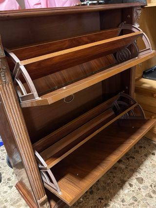 Mueble zapatero de madera