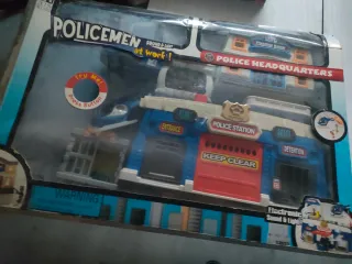 Juego Estación de Policía con Vehículos