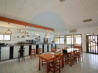 Local comercial en venta en Deltebre