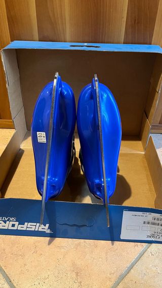 Pattini ghiaccio Risport n. 42 nuovi