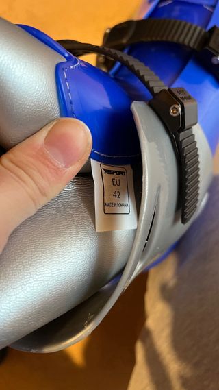 Pattini ghiaccio Risport n. 42 nuovi