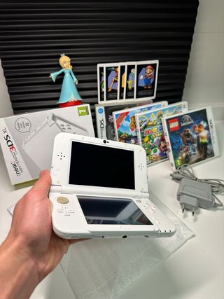 Nintendo 3DS XL Blanca + Juegos