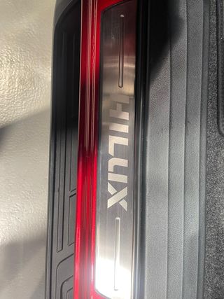 TOYOTA Hilux 2.8 D4D MHEV 220CV CD VXL AT HVO100