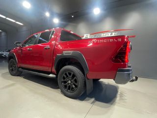 TOYOTA Hilux 2.8 D4D MHEV 220CV CD VXL AT HVO100