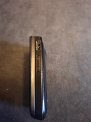 Nokia 2720a-2 Negro/Plata