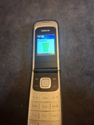 Nokia 2720a-2 Negro/Plata