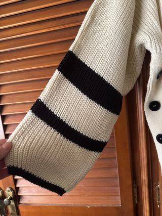 Jersey beige y negro