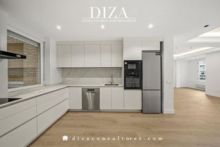 Piso en alquiler en Almagro en Madrid