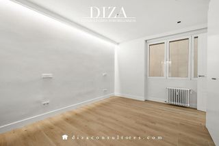 Piso en alquiler en Almagro en Madrid