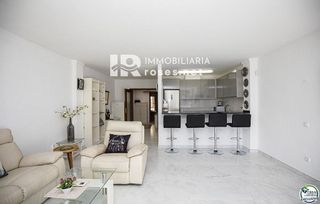 Piso en venta en Empuriabrava en Castelló d´Empúries