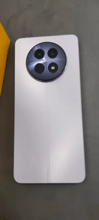 Móvil blanco como nuevo