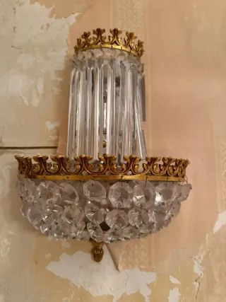 Apliques dorados de cristal