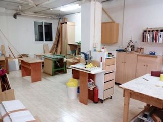 Local comercial en venta en Esparreguera