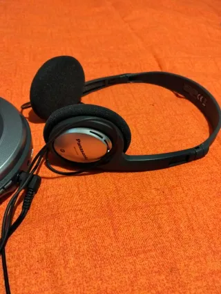 Lettore CD MP3 Panasonic SL-SV590 + Cuffie