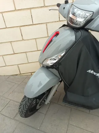 Piaggio Medley 125 S IGet Gris 2021
