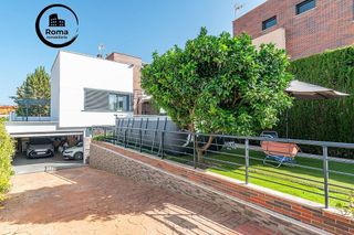 Chalet en venta en Alhendín