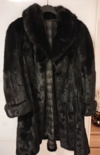 Cappotto donna in pelle nera