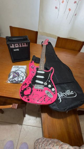 Guitarra Eléctrica Rosa