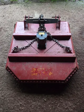 Desbrozadora de cadenas