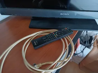 32 pulgadas no smart mando a dist.conect.antena