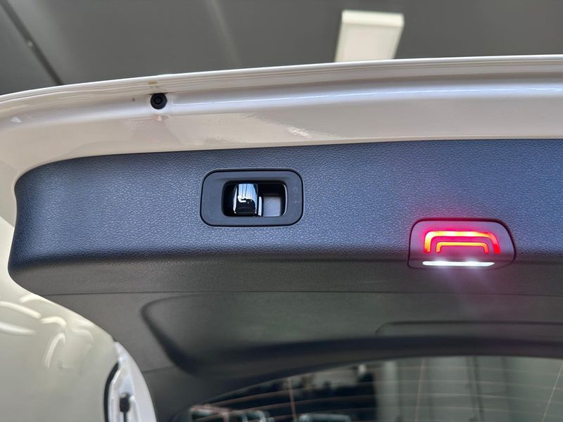 Mercedes-Benz Clase E 2024, foto 4