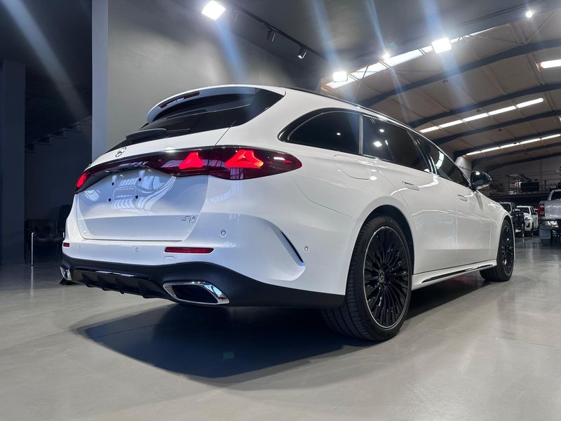 Mercedes-Benz Clase E 2024, foto 6