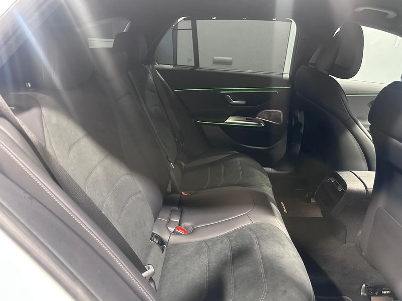 Mercedes-Benz Clase E 2024, foto 29