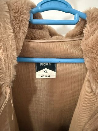 Abrigo de pelo marrón