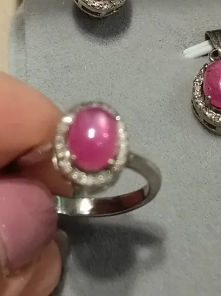 Conjunto Rubí Estrella Natural con Diamantes