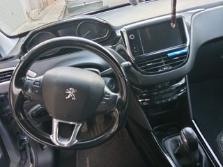 Peugeot 2008 2017