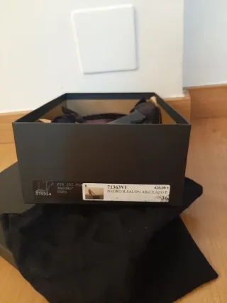 Zapatos tacón aguja negros mujer Giuseppe Zanotti