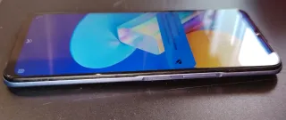 Vivo Y72 5G – Buono stato/Libero/Funziona perfettamente
