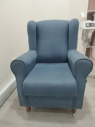 Butaca Irene azul tela