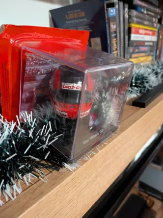 Casco Gilles Villeneuve 1979 Ferrari Scala 1:5