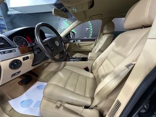 VOLKSWAGEN TOUAREG R5 2.0 TDI 174CV