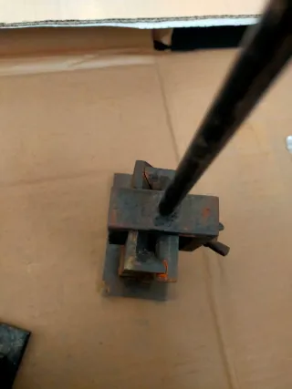 Staffa per fusione metalli per lastra