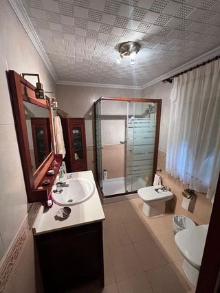 Edificio en venta en Baena