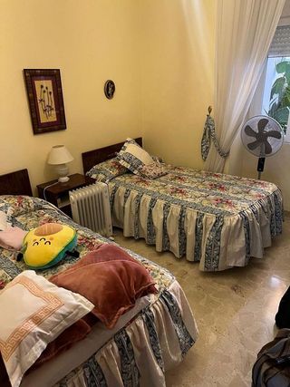 Edificio en venta en Baena