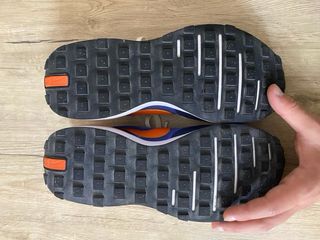 Nike Waffle One Azul y Naranja