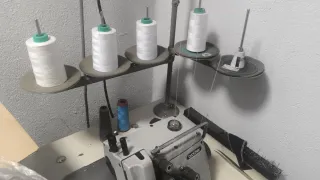 Kit Máquina de Coser y 2 Remalladoras. Negociable!