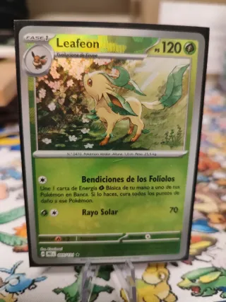 Carta Pokémon Leafeon Pokeball 005/131