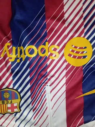 Sudadera FC Barcelona Multicolor y Blanca