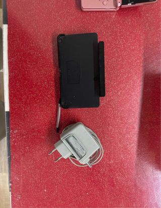 Nintendo 3DS Coral Pink + Nintendogs + Cats