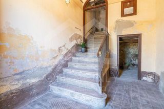 Edificio en venta en Móra d´Ebre