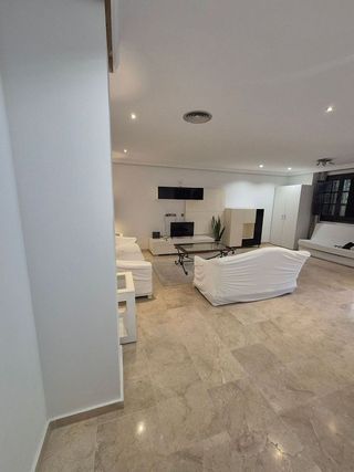 Piso en alquiler en Nueva Andalucía centro en Marbella