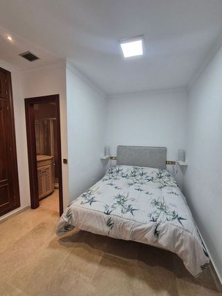 Piso en alquiler en Nueva Andalucía centro en Marbella